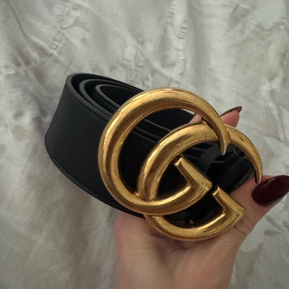 Gucci Black Belt with Gold Double G Buckle